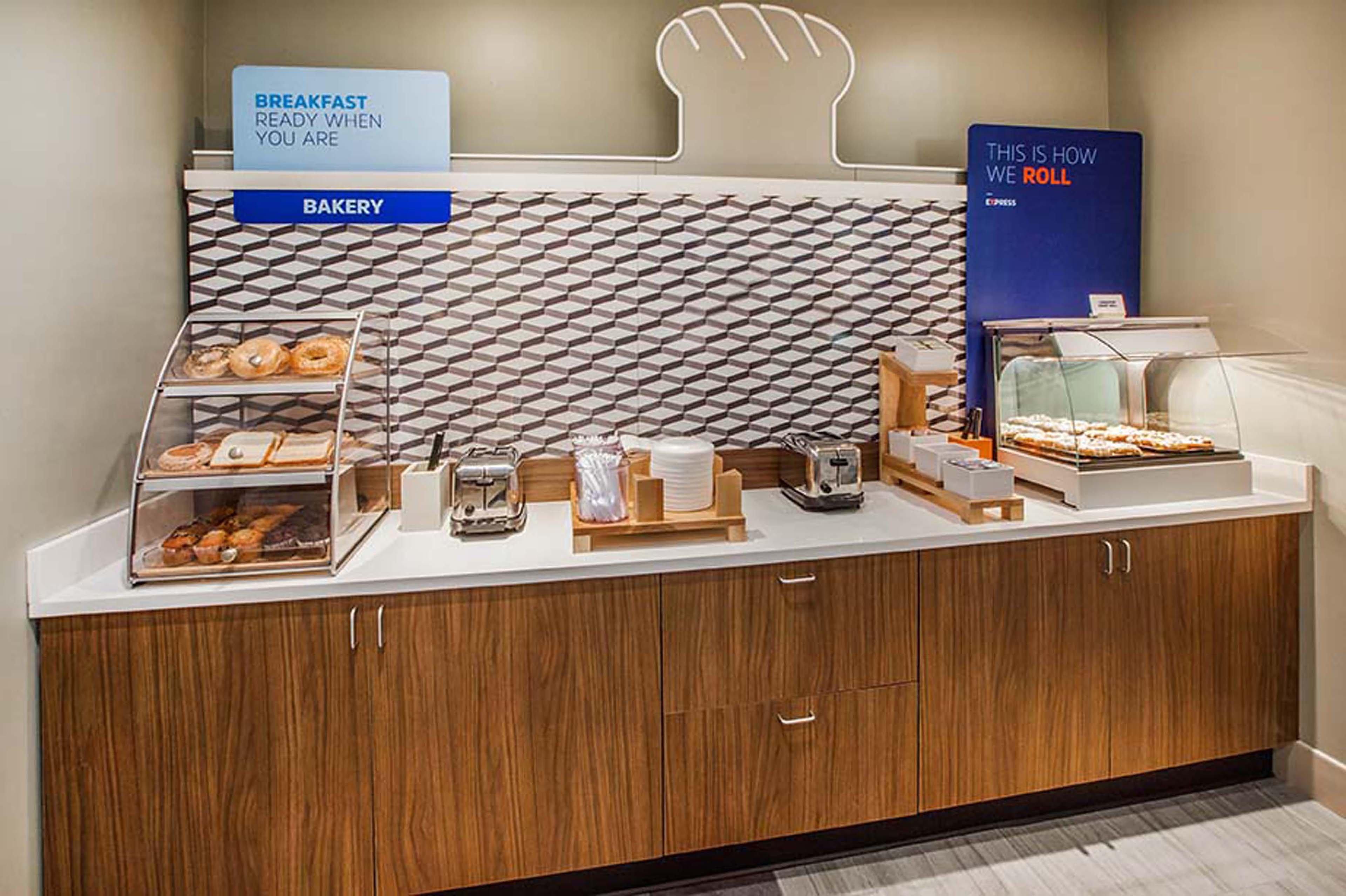 בינגהמטון Holiday Inn Express Oneonta By Ihg מראה חיצוני תמונה